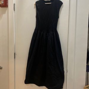 Zara dress with voluminous skirt NWT
